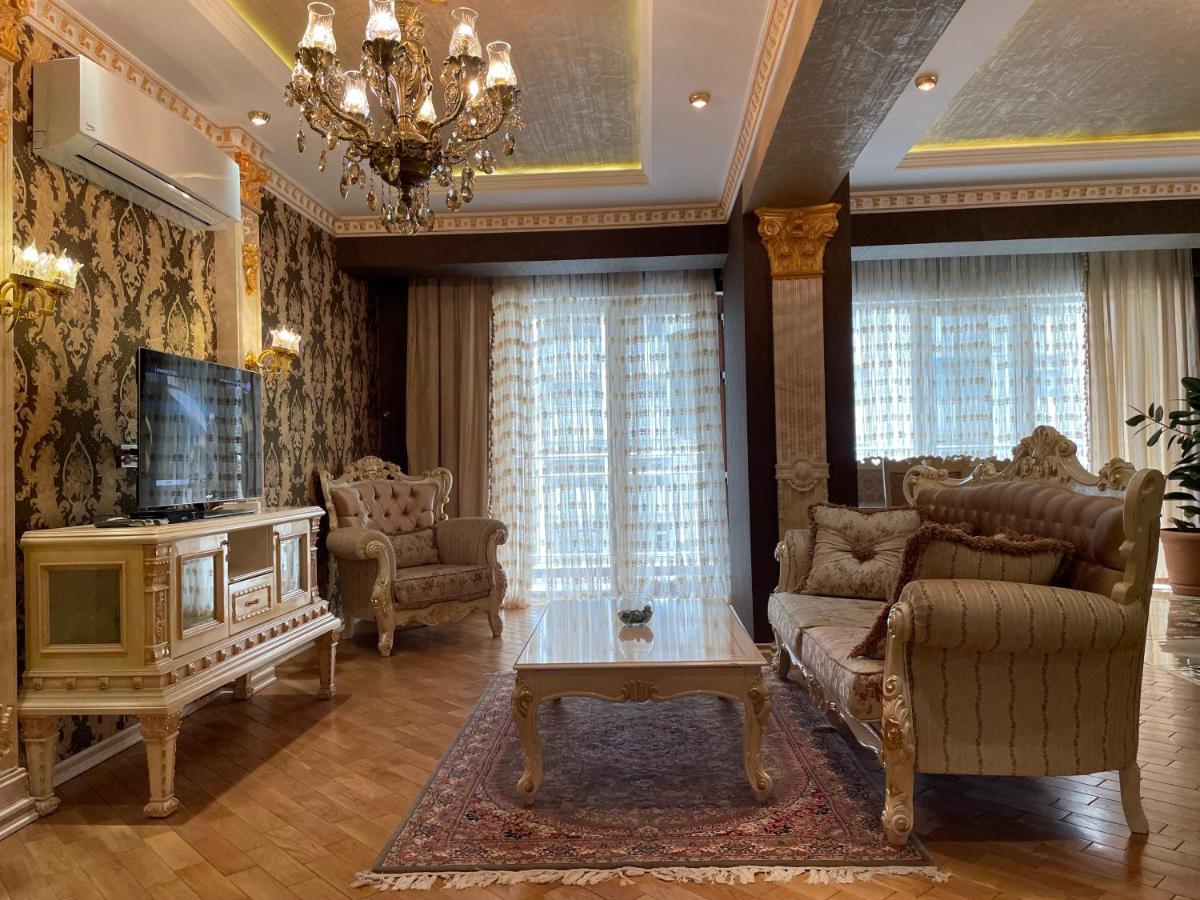 Park Azure Louvre Apartment Bakü Dış mekan fotoğraf