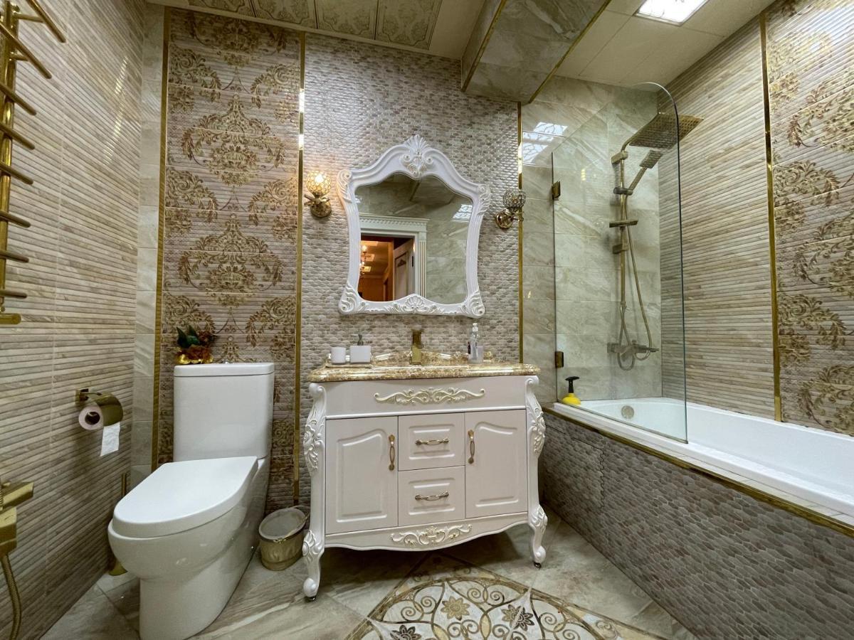 Park Azure Louvre Apartment Bakü Dış mekan fotoğraf