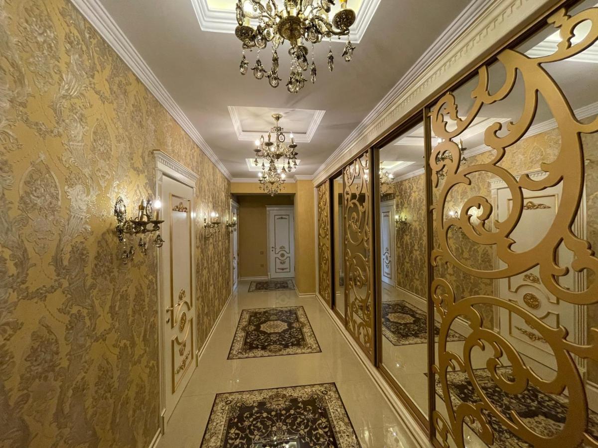 Park Azure Louvre Apartment Bakü Dış mekan fotoğraf