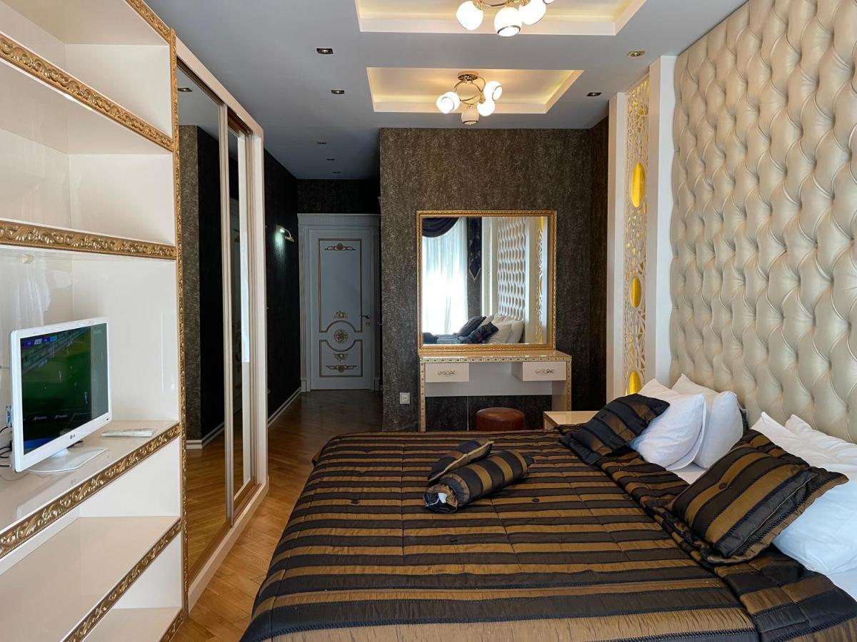 Park Azure Louvre Apartment Bakü Dış mekan fotoğraf